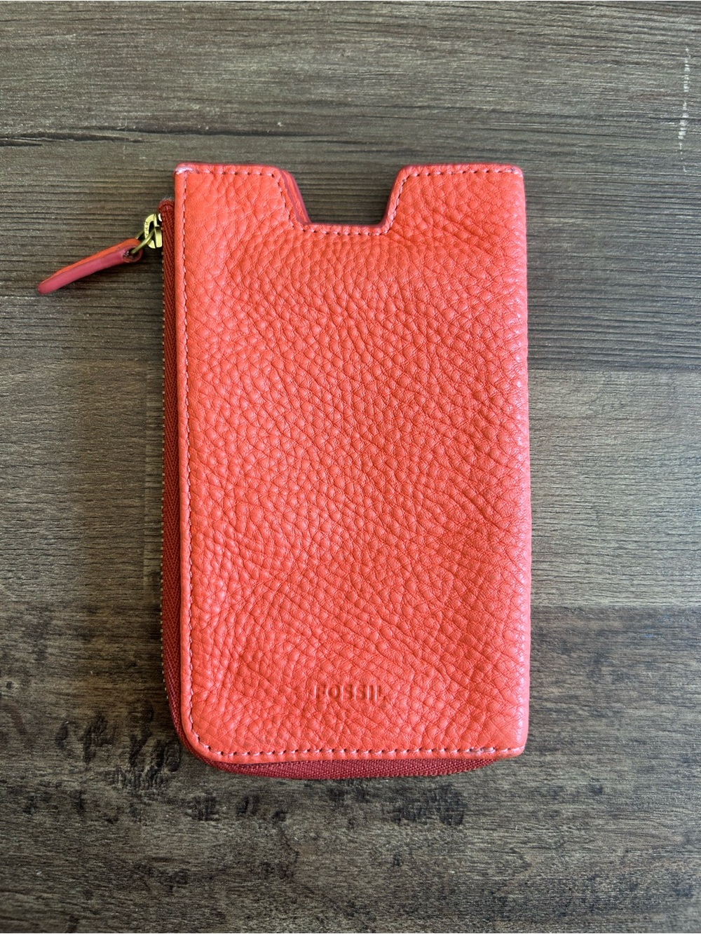 Fossil Coral Pebbled Leather Zip Phone Wallet RFID